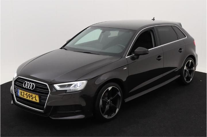 AUDI A3 SPORTBACK 2017 wauzzz8v0ha079917