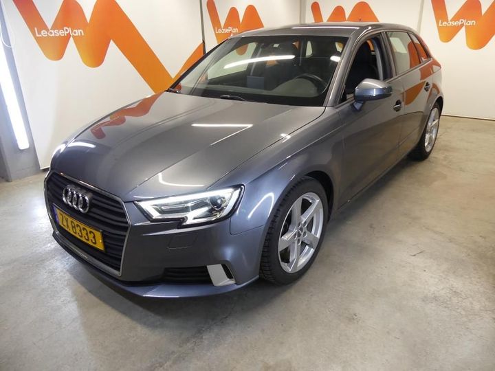 AUDI A3 SPORTBACK 2017 wauzzz8v0ha092800