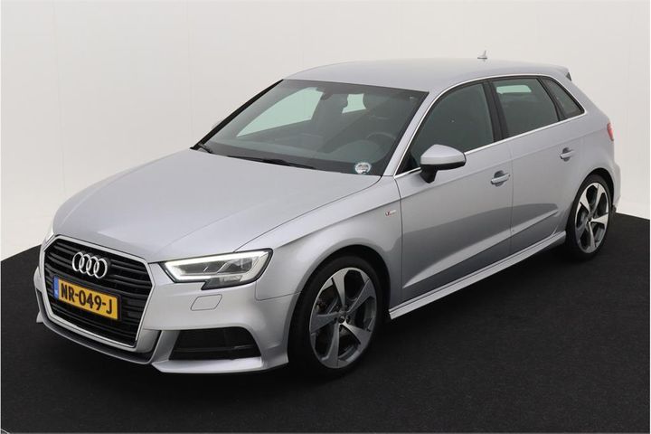 AUDI A3 SPORTBACK 2017 wauzzz8v0ha103312