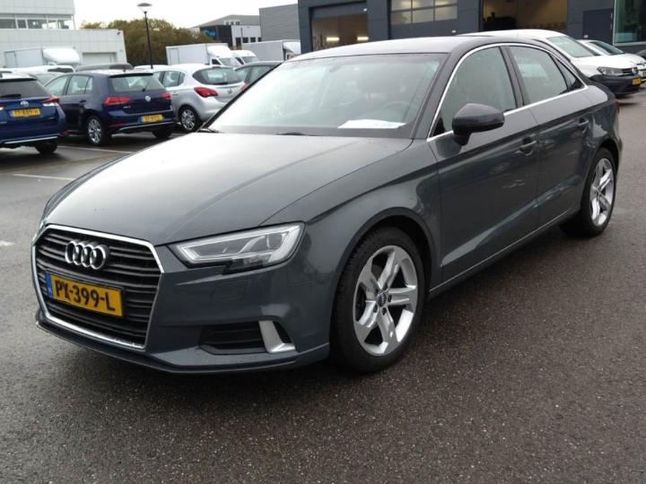 AUDI A3 2017 wauzzz8v0j1022350