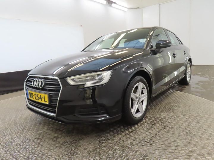 AUDI A3 LIMOUSINE 2018 wauzzz8v0j1036149