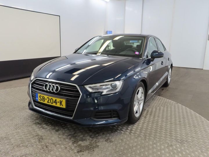 AUDI A3 LIMOUSINE 2018 wauzzz8v0j1053694