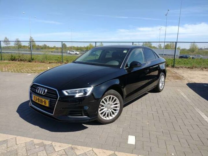 AUDI A3 LIMOUSINE 2018 wauzzz8v0j1094942