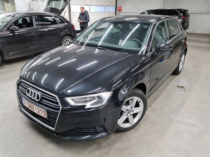 AUDI A3 SPORTBACK 2017 wauzzz8v0ja003068