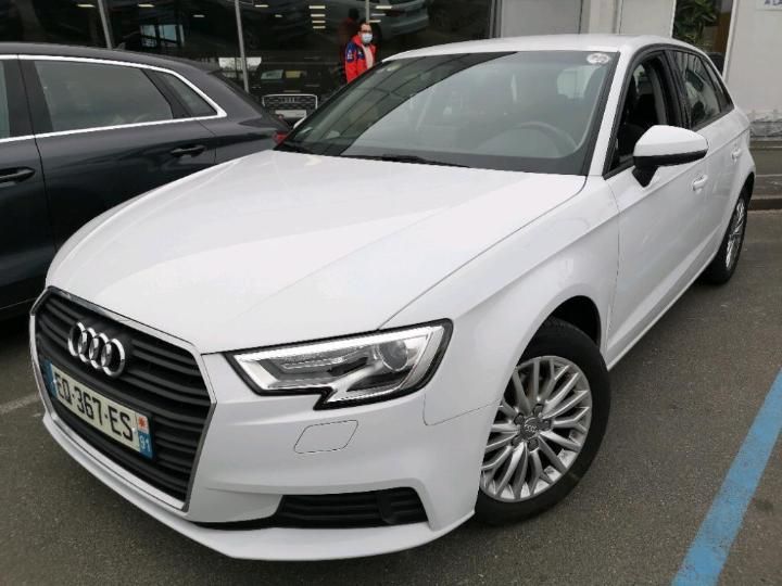 AUDI A3 SPORTBACK 2017 wauzzz8v0ja021750