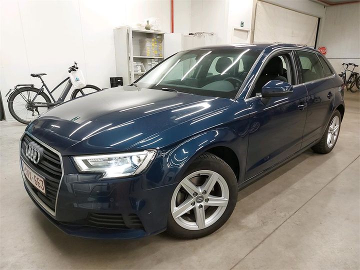 AUDI A3 SPORTBACK 2017 wauzzz8v0ja023482