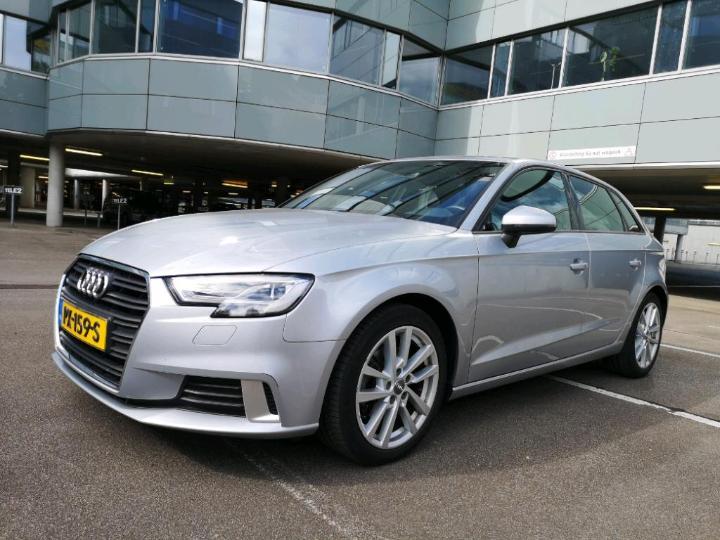 AUDI A3 SPORTBACK 2017 wauzzz8v0ja041030