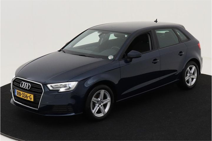 AUDI A3 SPORTBACK 2017 wauzzz8v0ja051623