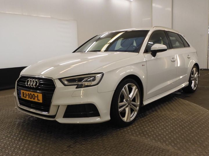 AUDI A3 SPORTBACK 2018 wauzzz8v0ja060094