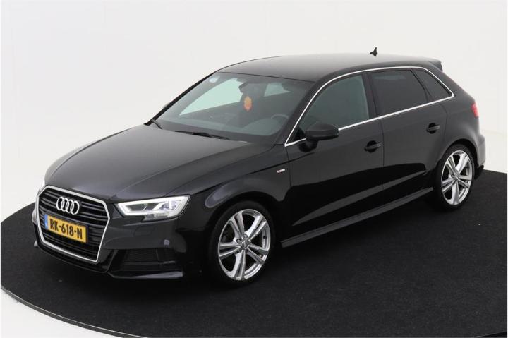 AUDI A3 SPORTBACK 2017 wauzzz8v0ja068051