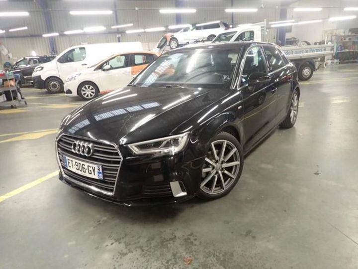 AUDI A3 SPORTBACK 2018 wauzzz8v0ja070334