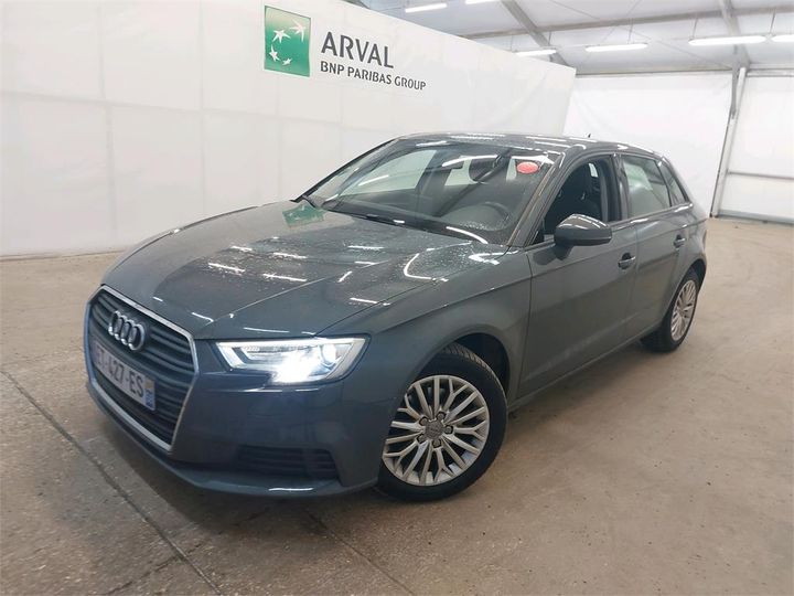 AUDI A3 SPORTBACK 2018 wauzzz8v0ja070978