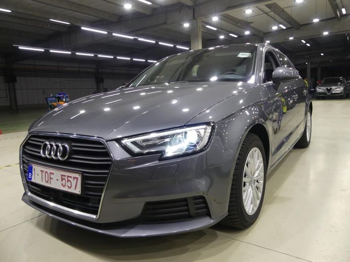 AUDI A3 SPORTBACK 2018 wauzzz8v0ja076182