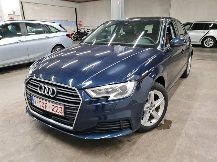 AUDI A3 SPORTBACK 2018 wauzzz8v0ja076196