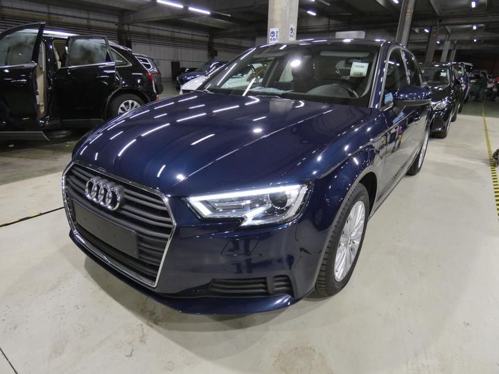 AUDI A3 SPORTBACK 2018 wauzzz8v0ja087389