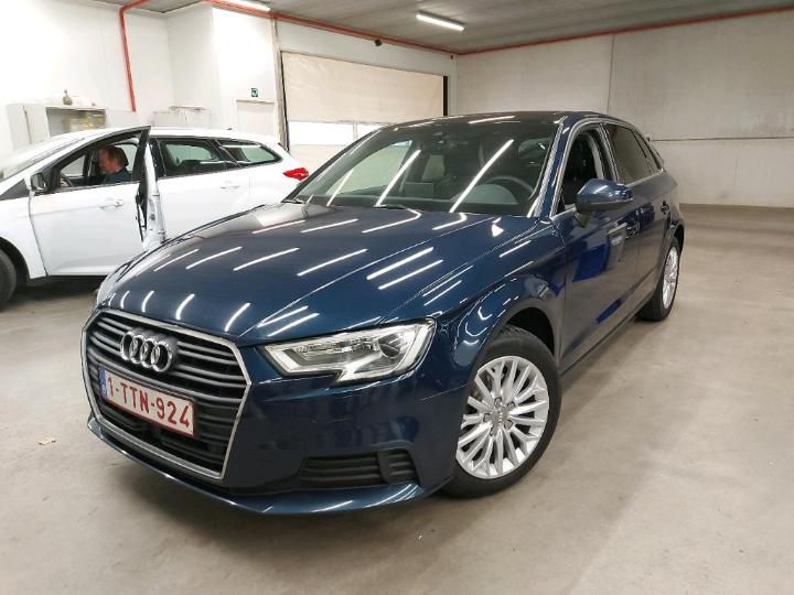 AUDI A3 SPORTBACK 2018 wauzzz8v0ja088011