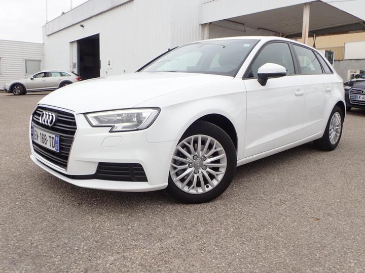 AUDI A3 SPORTBACK 2018 wauzzz8v0ja112386