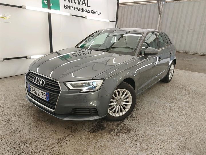 AUDI A3 SPORTBACK 2018 wauzzz8v0ja118995