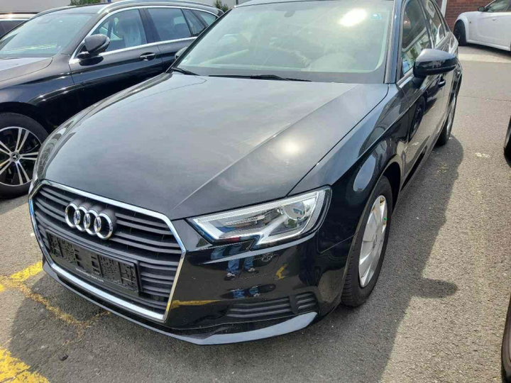 AUDI A3 SPORTBACK (8VF)(04.2016-&GT) 2018 wauzzz8v0ja121752