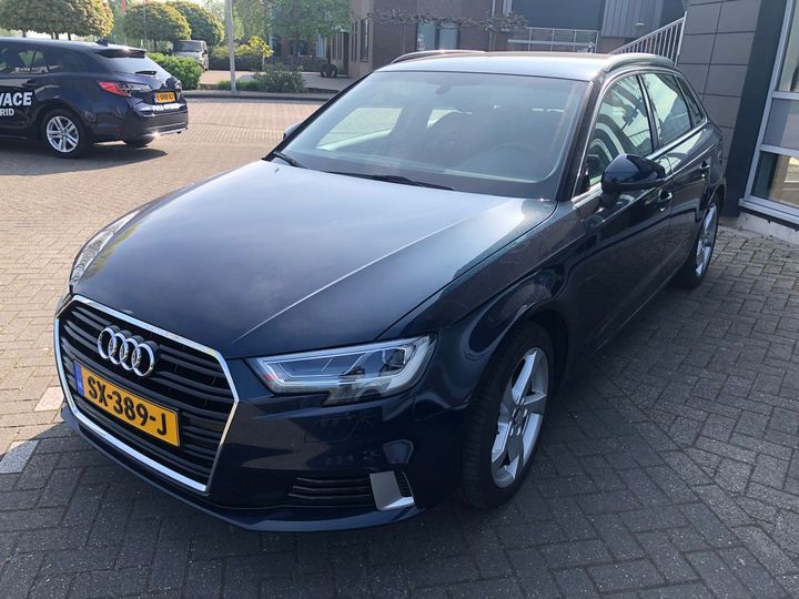 AUDI A3 SPORTBACK 2018 wauzzz8v0ja122285