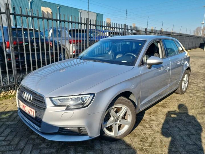 AUDI A3 2018 wauzzz8v0ja125333