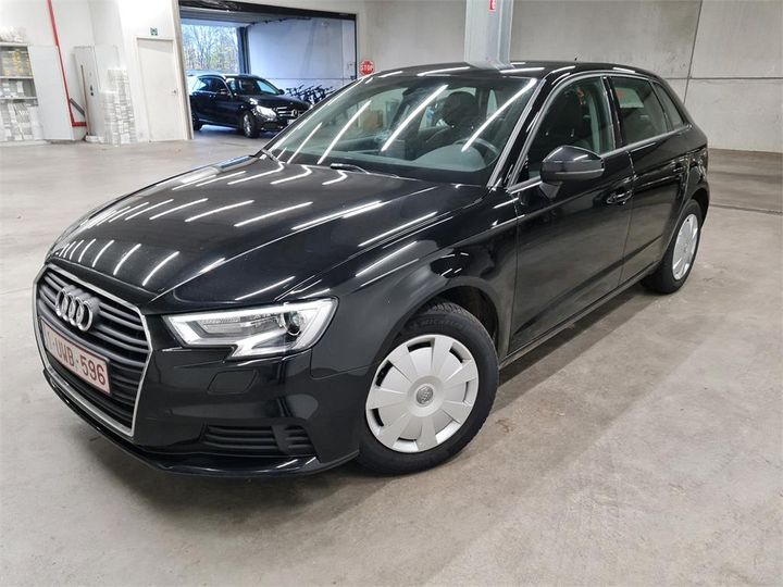 AUDI A3 SPORTBACK 2018 wauzzz8v0ja129043