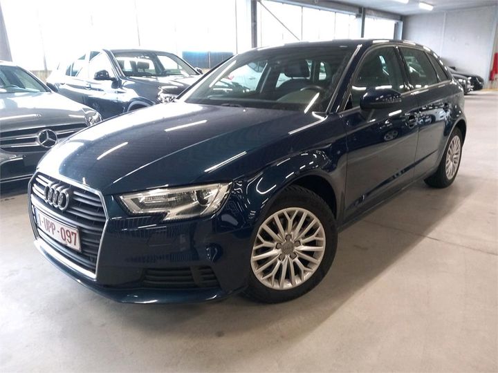 AUDI A3 SPORTBACK 2018 wauzzz8v0ja139345