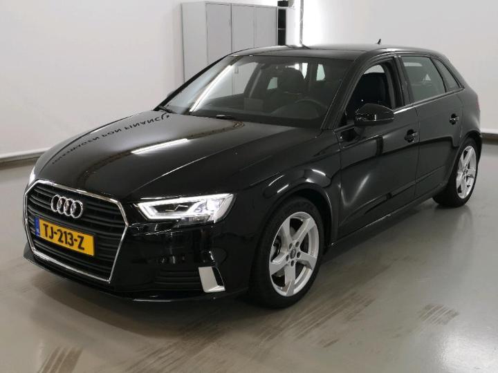 AUDI A3 SPORTBACK 2018 wauzzz8v0ja147266