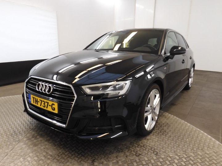 AUDI A3 SPORTBACK 2018 wauzzz8v0ja148434