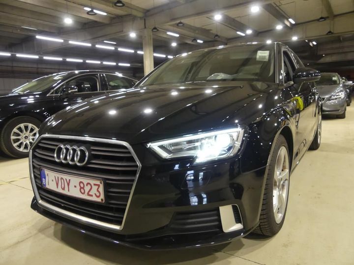 AUDI A3 SPORTBACK 2019 wauzzz8v0ka050845