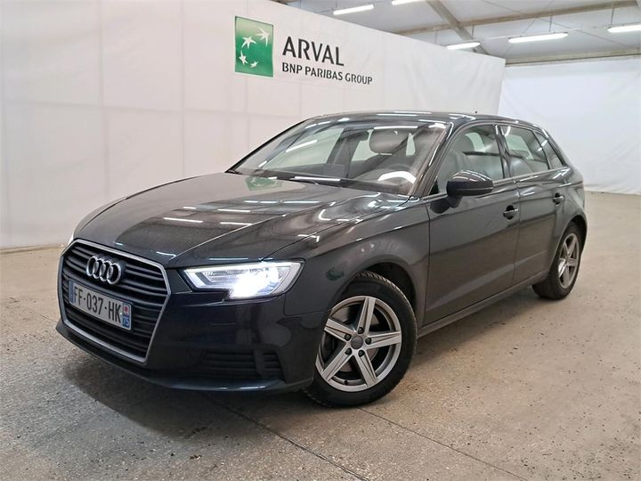 AUDI A3 SPORTBACK 2019 wauzzz8v0ka056404