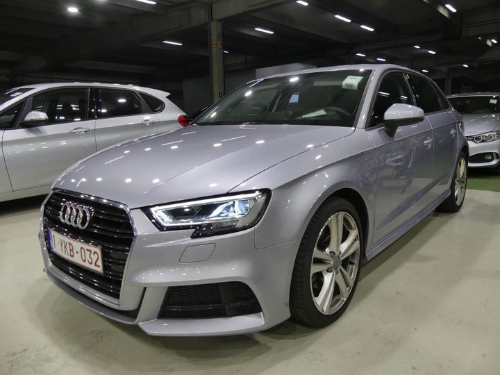 AUDI A3 SPORTBACK 2019 wauzzz8v0ka127679