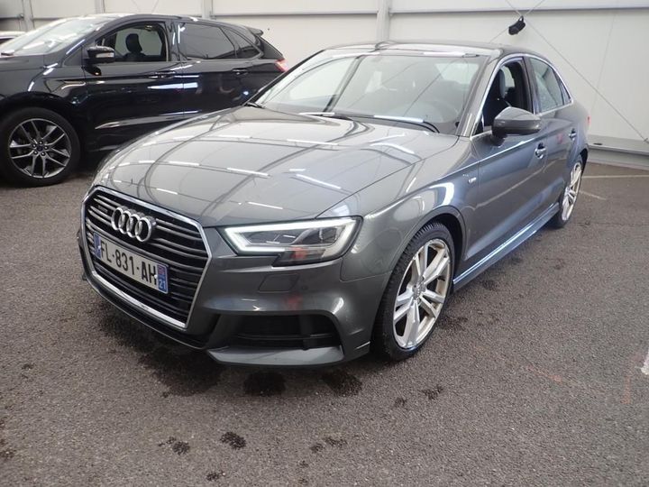 AUDI A3 BERLINE 2019 wauzzz8v0la014350