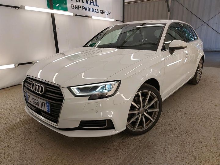 AUDI A3 SPORTBACK 2019 wauzzz8v0la018382