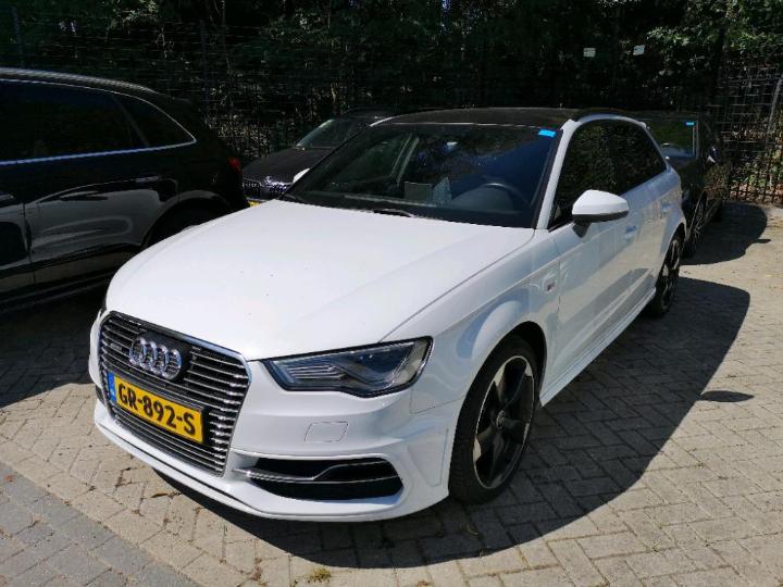 AUDI A3 SPORTBACK 2015 wauzzz8v1ga018557