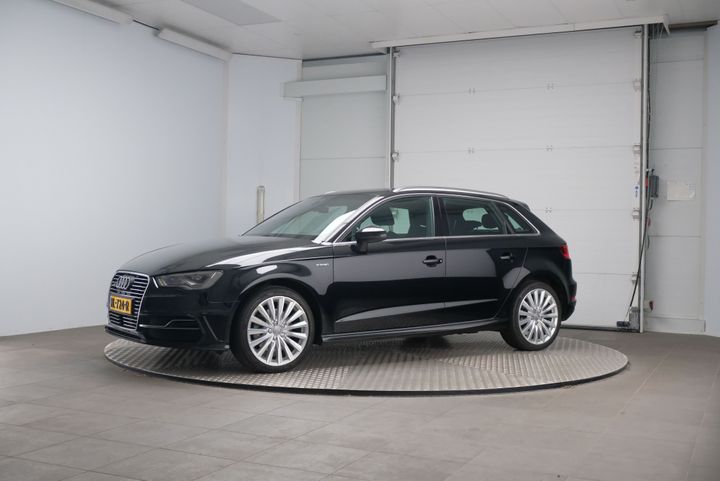 AUDI A3 SPORTBACK 2015 wauzzz8v1ga072652