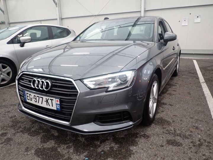 AUDI A3 BERLINE 2016 wauzzz8v1h1015997