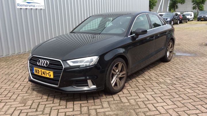 AUDI A3 2017 wauzzz8v1h1068358