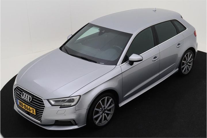 AUDI A3 SPORTBACK 2016 wauzzz8v1ha054945