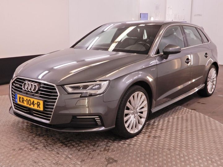 AUDI A3 SPORTBACK 2016 wauzzz8v1ha068098