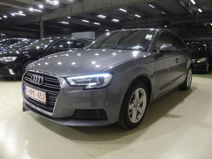 AUDI A3 SPORTBACK 2017 wauzzz8v1ha097455