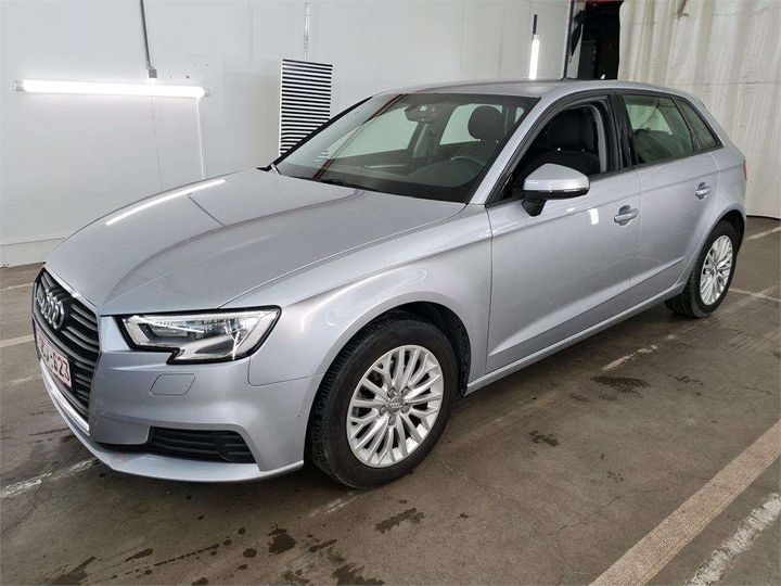 AUDI A3 SPORTBACK 2017 wauzzz8v1ha100421