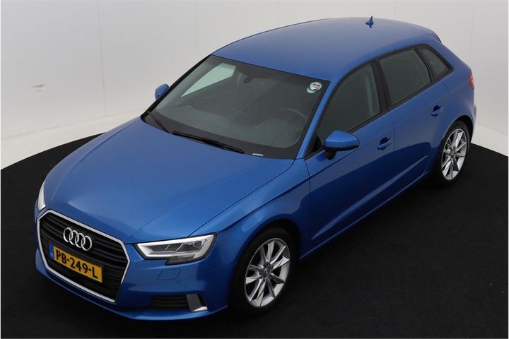 AUDI A3 SPORTBACK 2017 wauzzz8v1ha140076