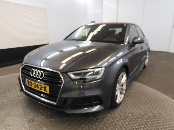 AUDI A3 LIMOUSINE 2018 wauzzz8v1j1050920