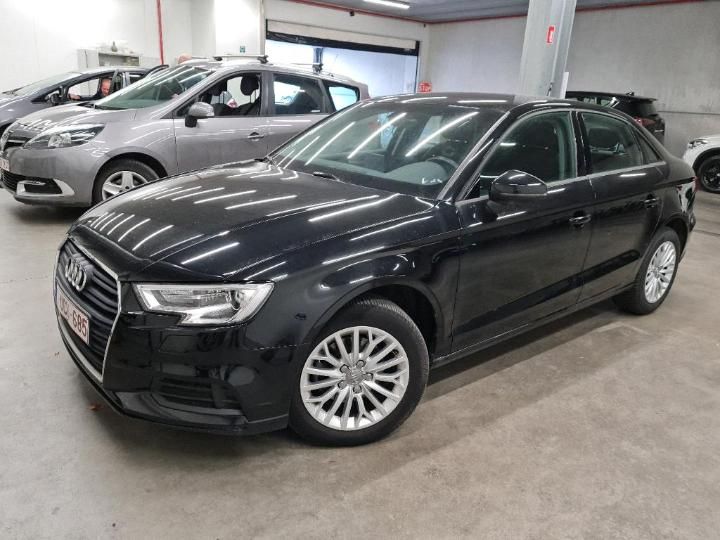 AUDI A3 BERLINE 2018 wauzzz8v1j1056877