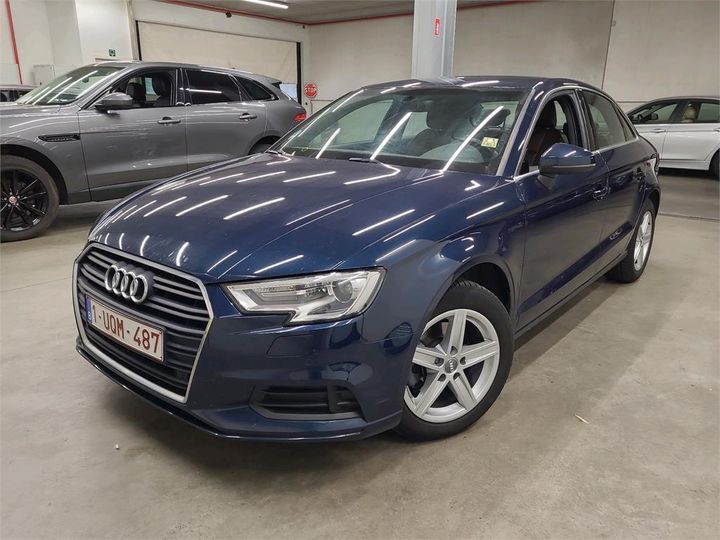 AUDI A3 BERLINE 2018 wauzzz8v1j1083237