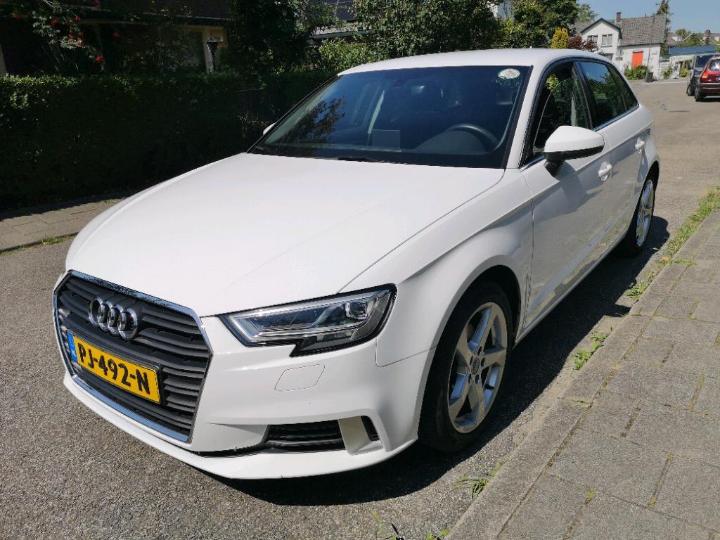 AUDI A3 SPORTBACK 2017 wauzzz8v1ja002432