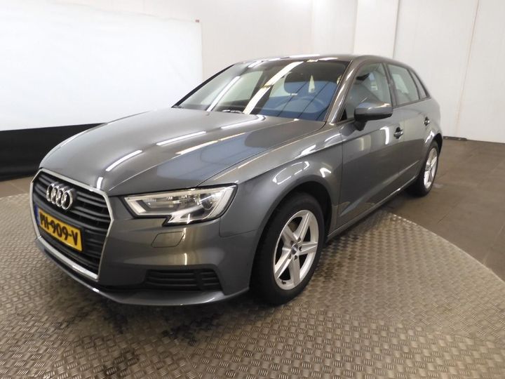 AUDI A3 SPORTBACK 2017 wauzzz8v1ja006755