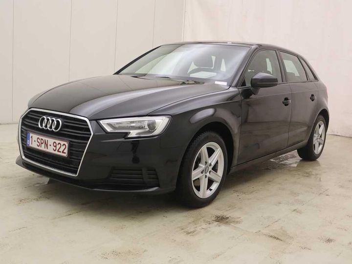 AUDI A3 2017 wauzzz8v1ja008232