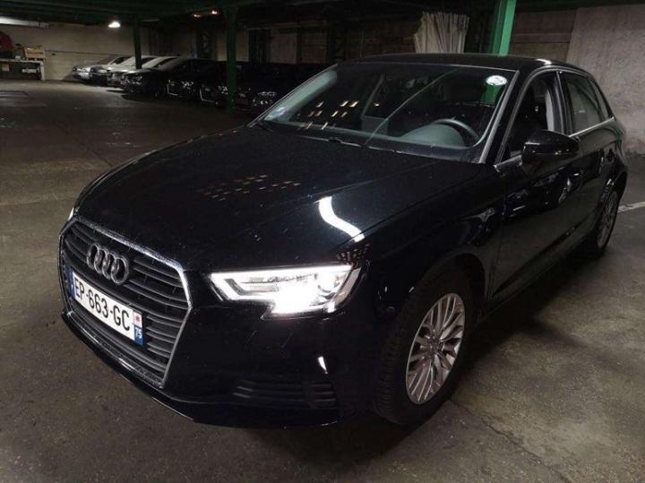 AUDI A3 2017 wauzzz8v1ja014824